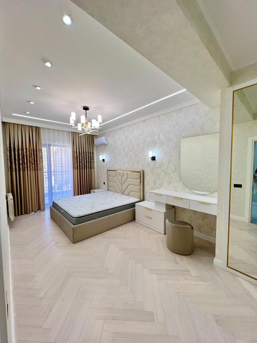 Satılır 4 otaqlı yeni tikili 182 m² — Mənzil, Bakı (7)