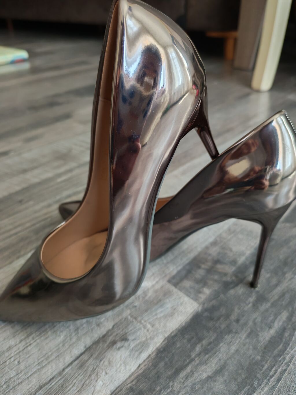 Brend: Delfın Model: Klassik stiletto Rəng/effekt: Xrom-metalik (güzgü — Tufl, Digah (2)