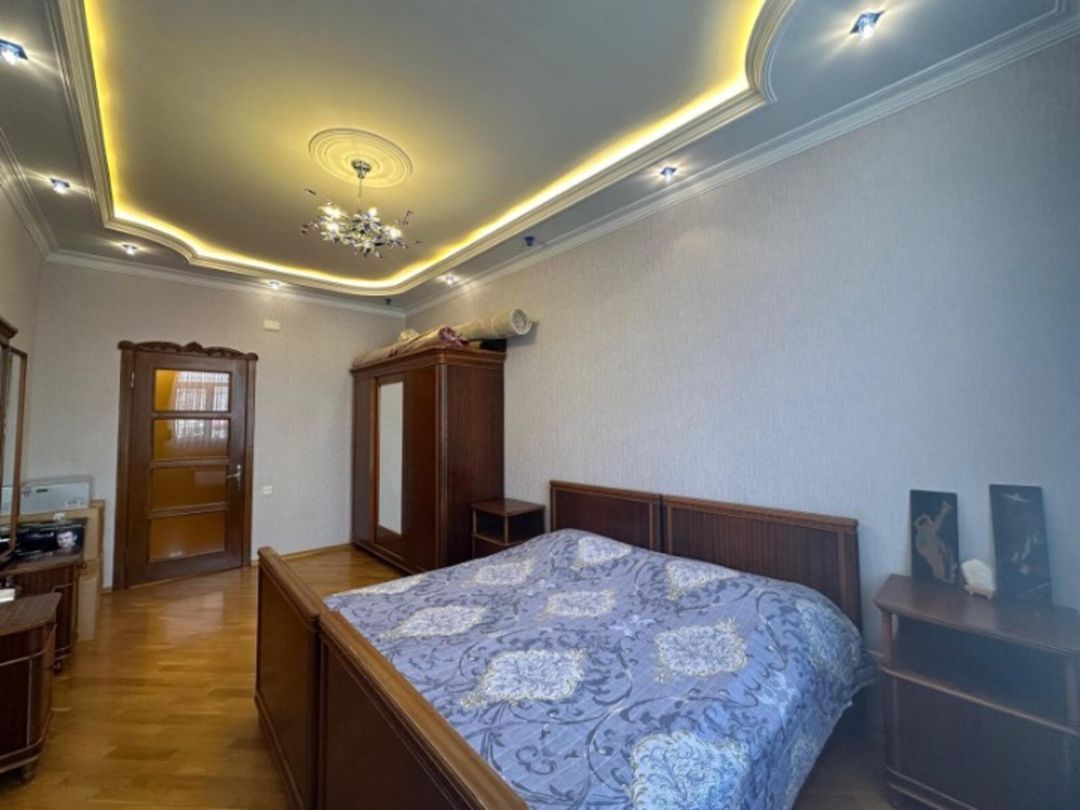 Satılır 3 otaqlı yeni tikili 140 m² — Mənzil, Bakı (7)
