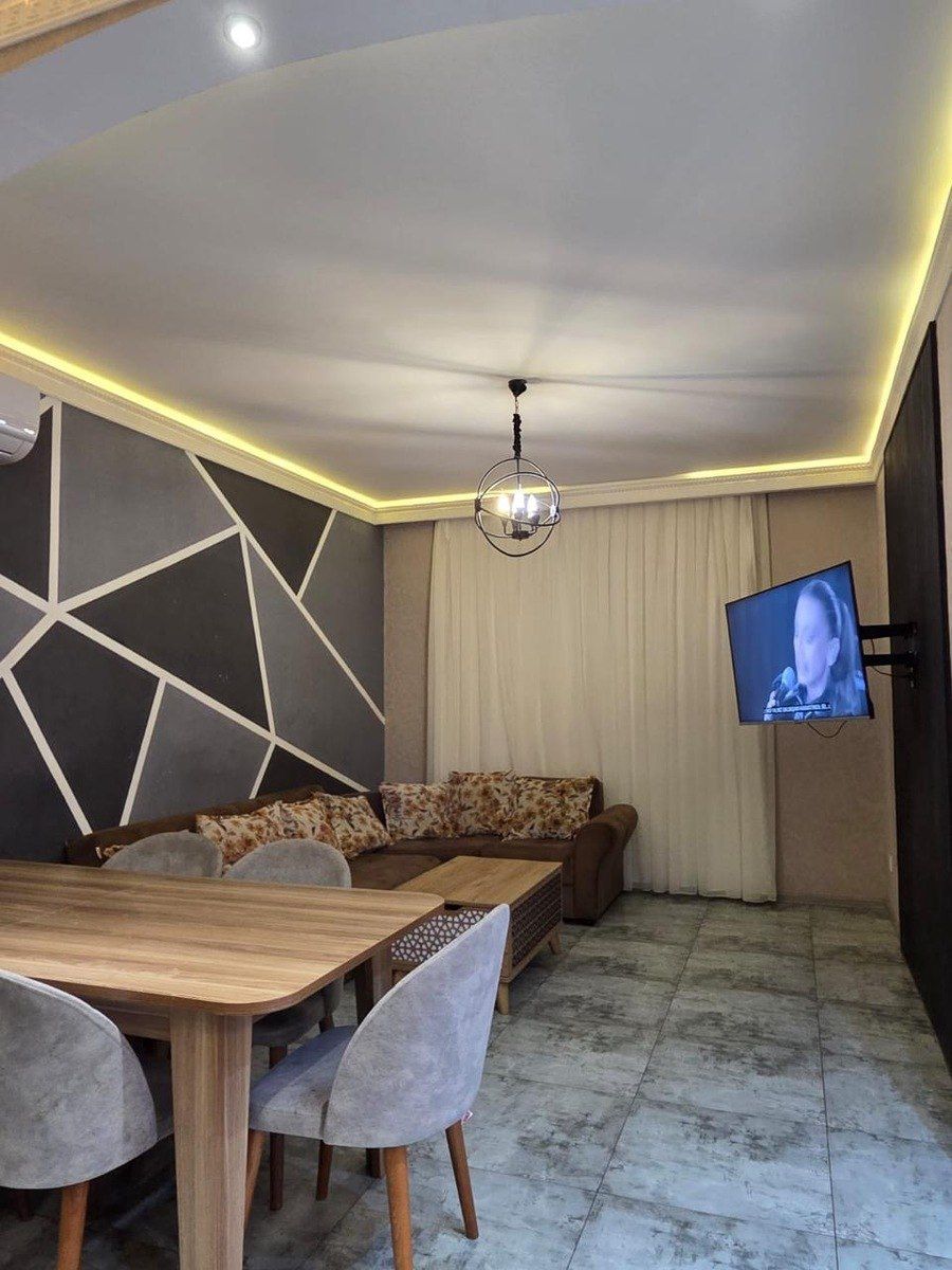İcarəyə verilir 5 otaqlı həyət evi/bağ evi 180 m² — Ev, villa, Bakı (11)