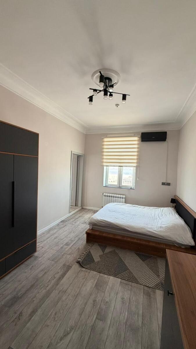 İcarəyə verilir 2 otaqlı köhnə tikili 80 m² — Mənzil, Bakı (7)