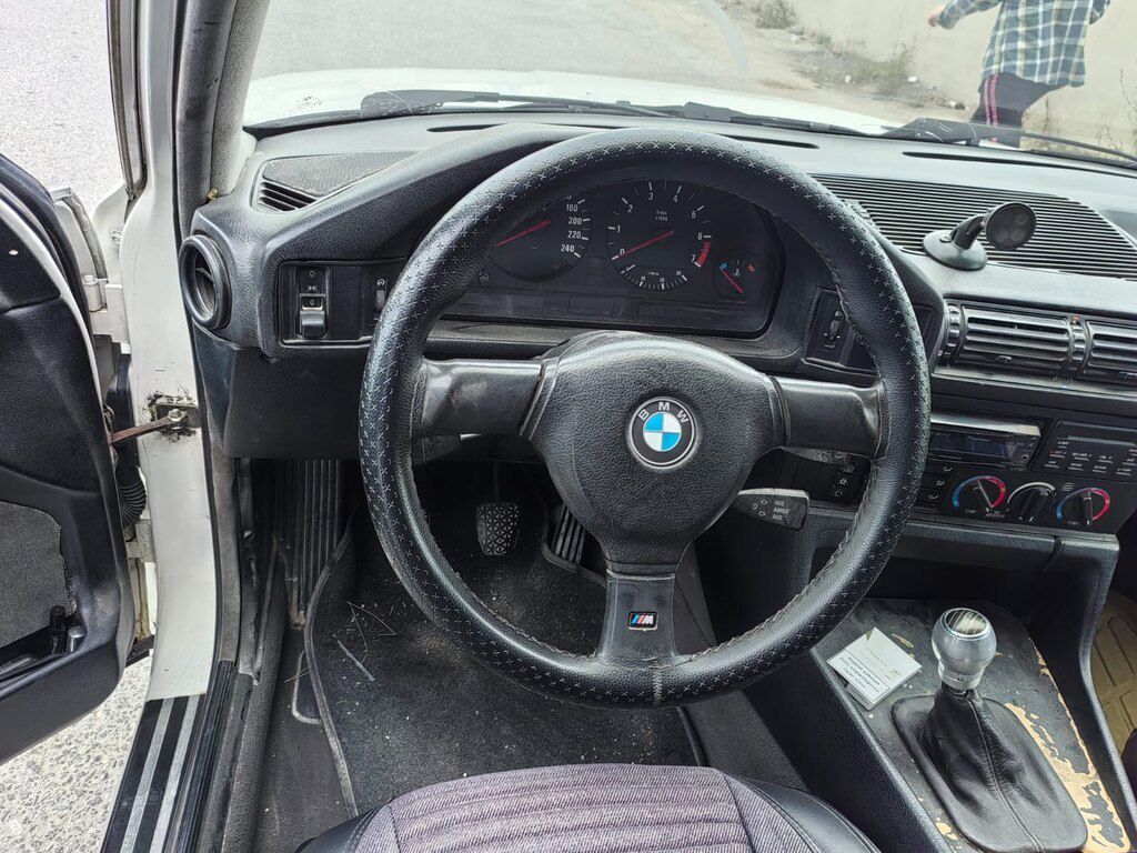 BMW 525, 2.5 L, 1991 il, 980 000 km — Avtomobillər, Bakı (2)