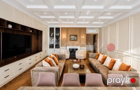 7-otaqlı yeni tikili, Nizami küç., 285 m²