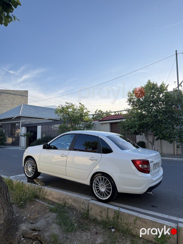 Lada (VAZ) Granta, 1.6 L, 2025 il, 68 000 km — Avtomobillər, Gəncə (4)