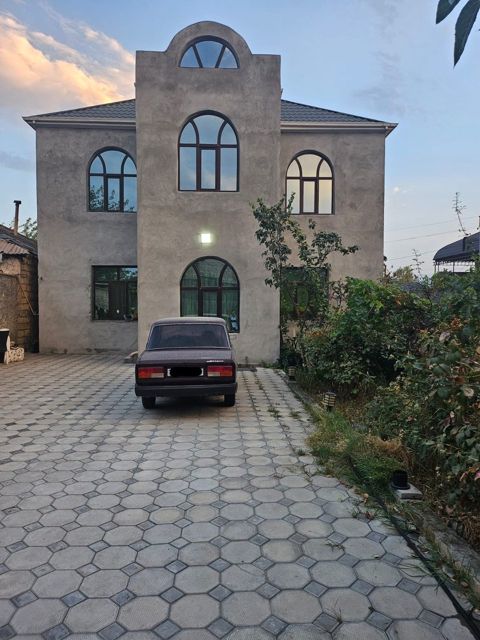 Satılır 5 otaqlı həyət evi/bağ evi 150 m² — Yevlax
