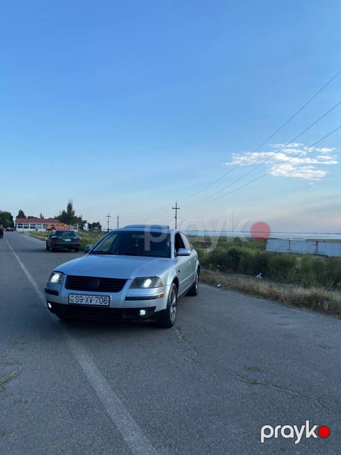 Volkswagen Passat, 2001 il