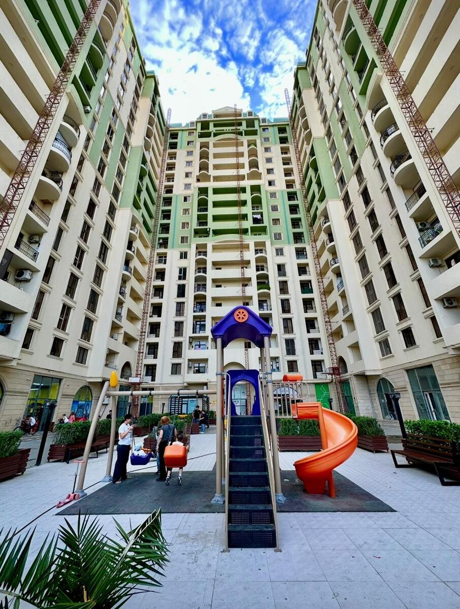 Satılır 3 otaqlı yeni tikili 144 m² — Mənzil, Bakı (2)
