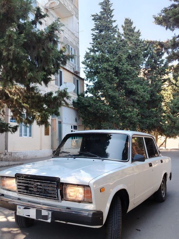 Lada (VAZ) 2107, 1.6 L, 2006 il, 300 000 km — Avtomobillər, Bakı (3)
