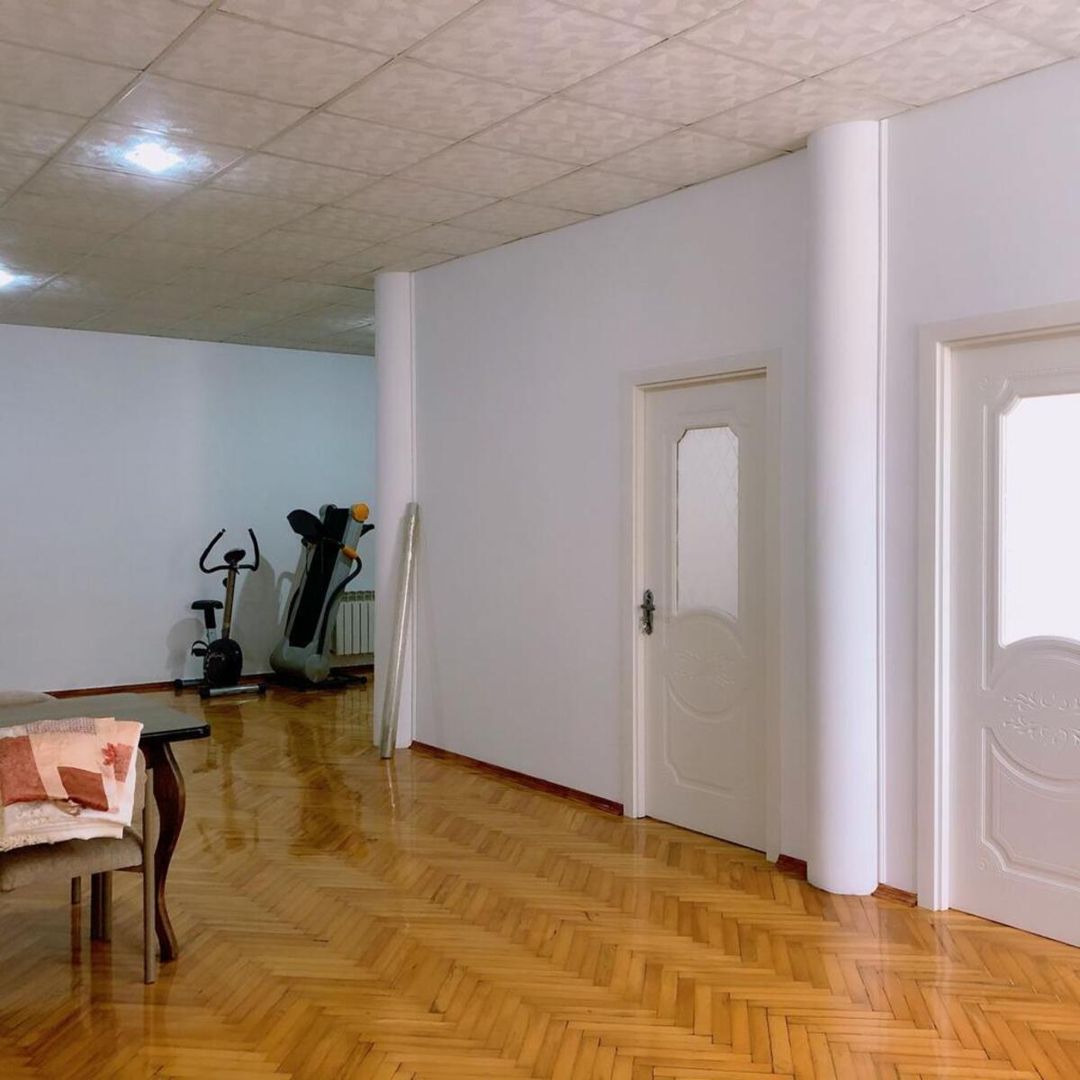 Satılır 12 otaqlı həyət evi/bağ evi 560 m² — Ev, villa, Bakı (8)