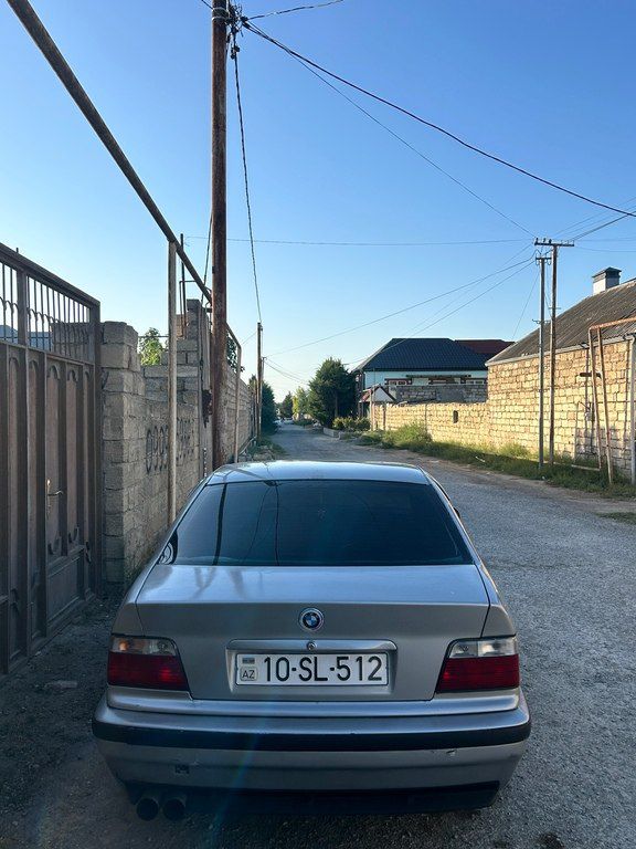 BMW 320, 2.0 L, 1992 il, 500 000 km — Avtomobillər, Bakı (2)