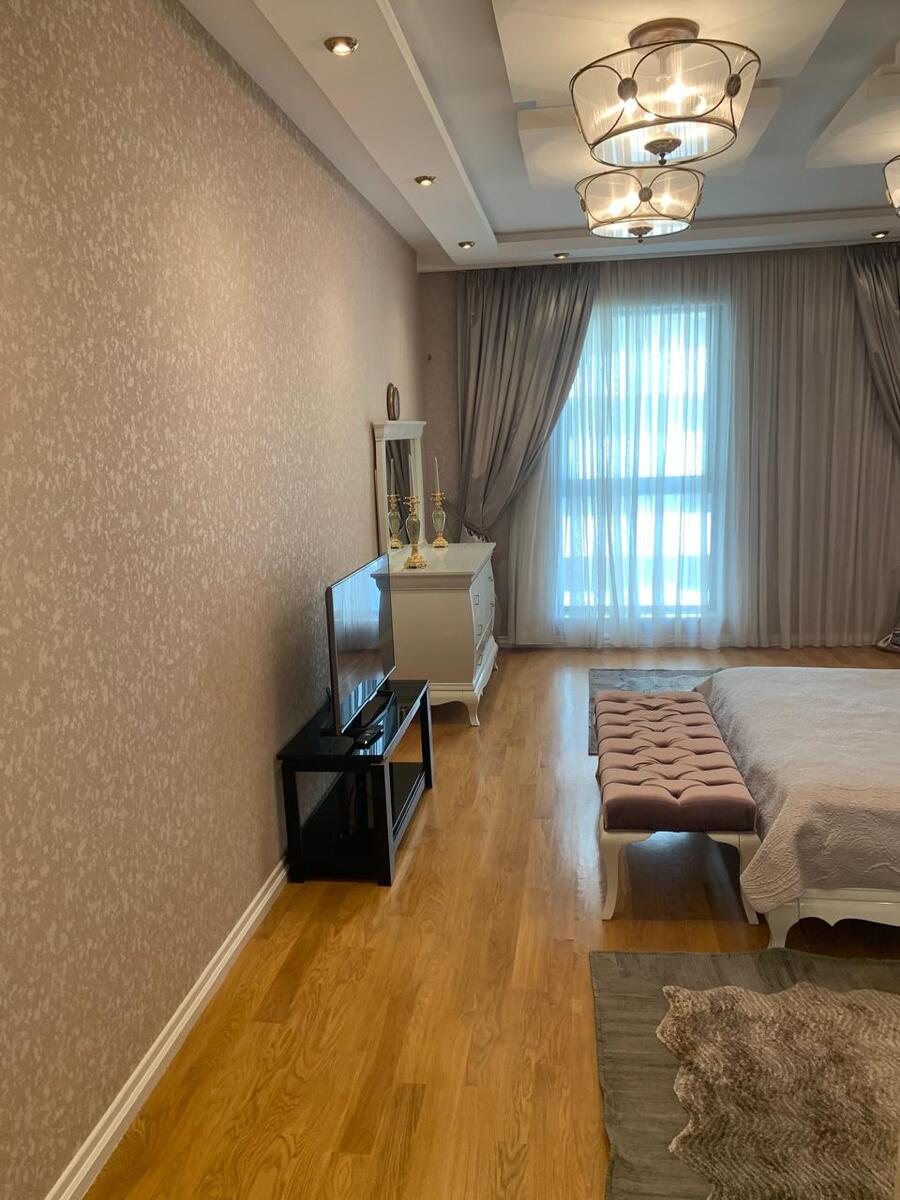 İcarəyə verilir 3 otaqlı yeni tikili 180 m² — Mənzil, Bakı (12)