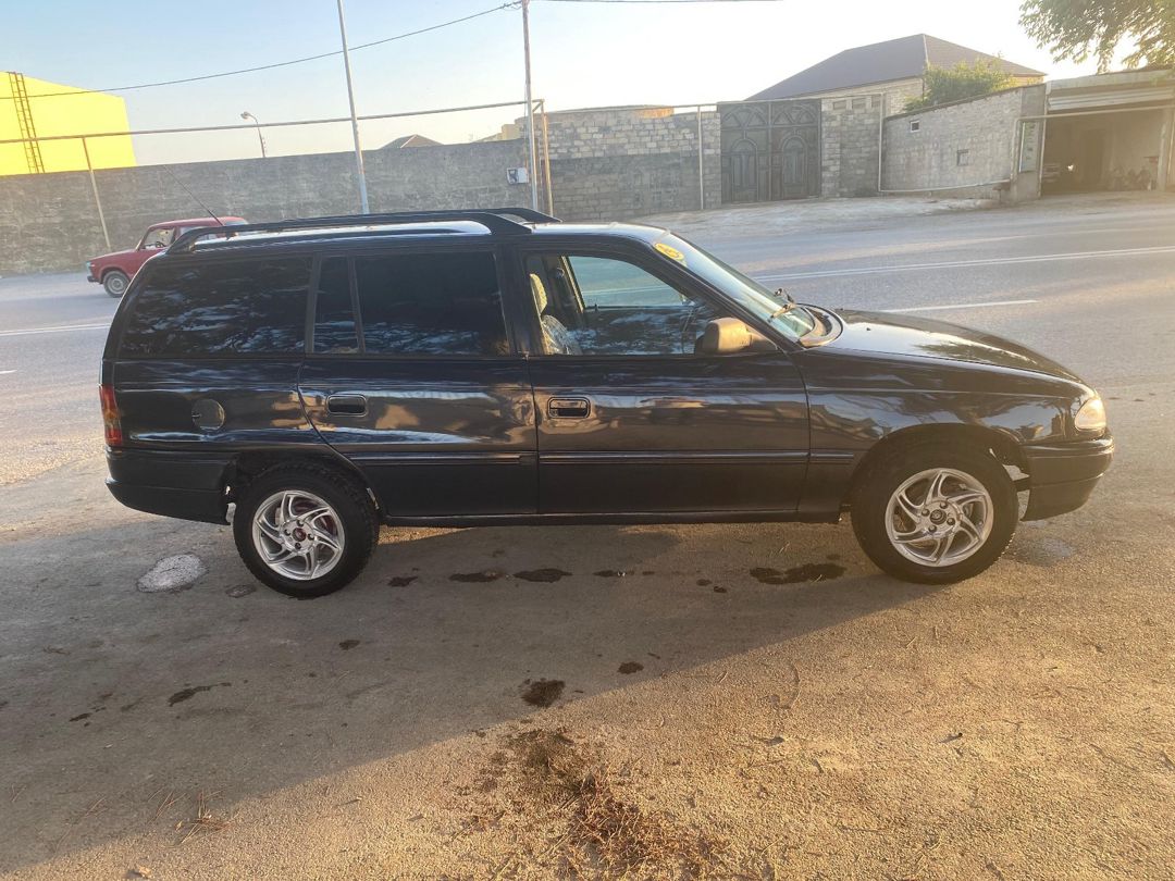 Opel Astra, 1994 il — Avtomobillər, Bakı (5)