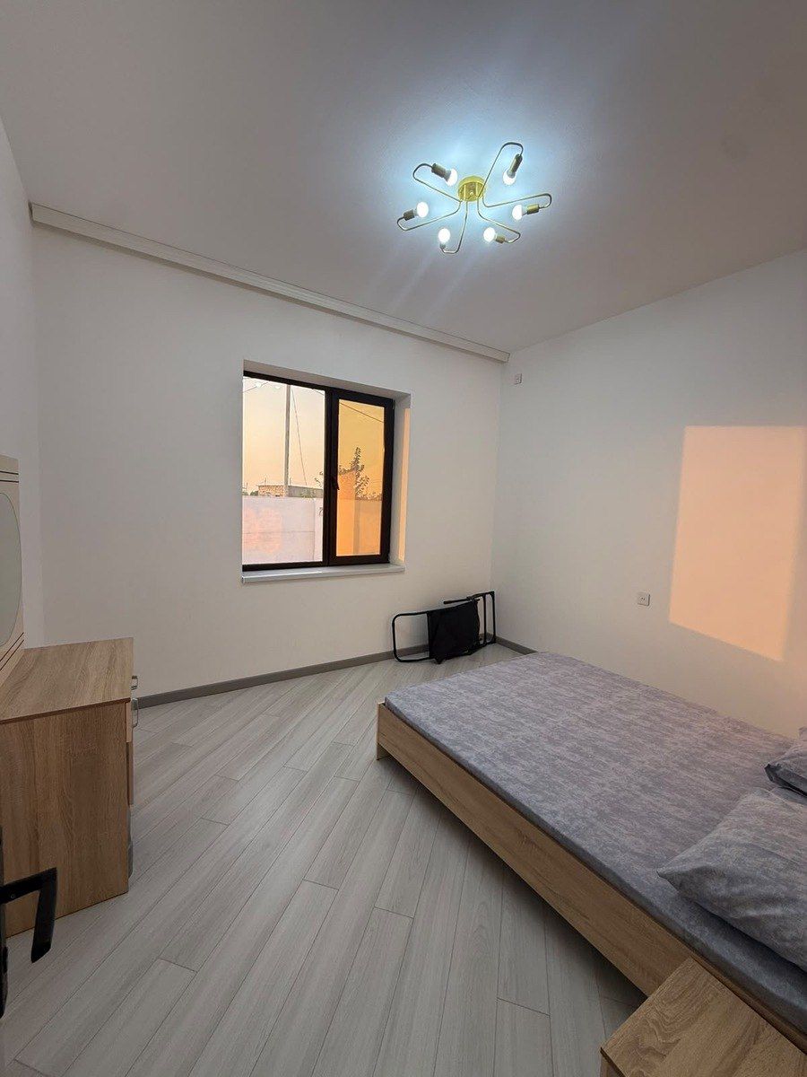 Satılır 4 otaqlı həyət evi/bağ evi 200 m² — Ev, villa, Bakı (10)
