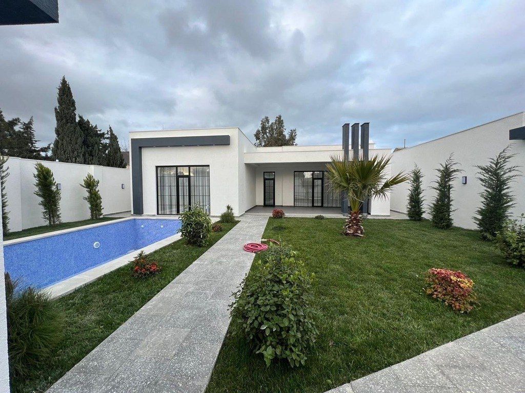 İcarəyə verilir 3 otaqlı həyət evi/bağ evi 200 m² — Ev, villa, Bakı (10)