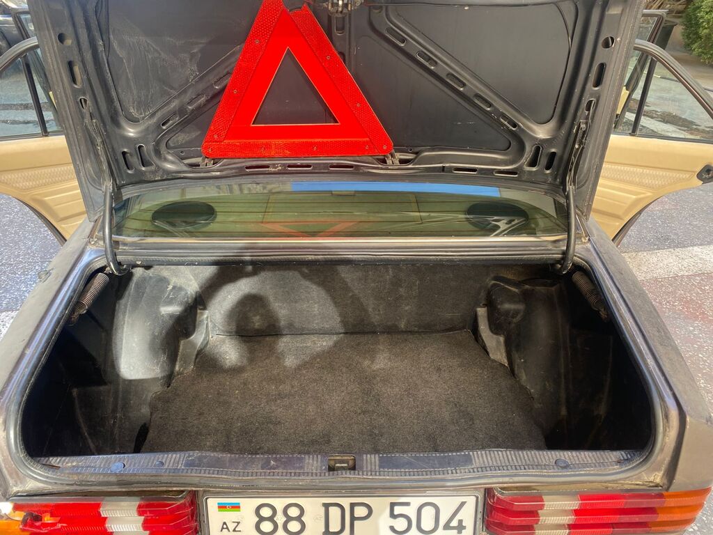 Mercedes 190, 2.0 L, 1992 il, 235 000 km — Avtomobillər, Bakı (6)