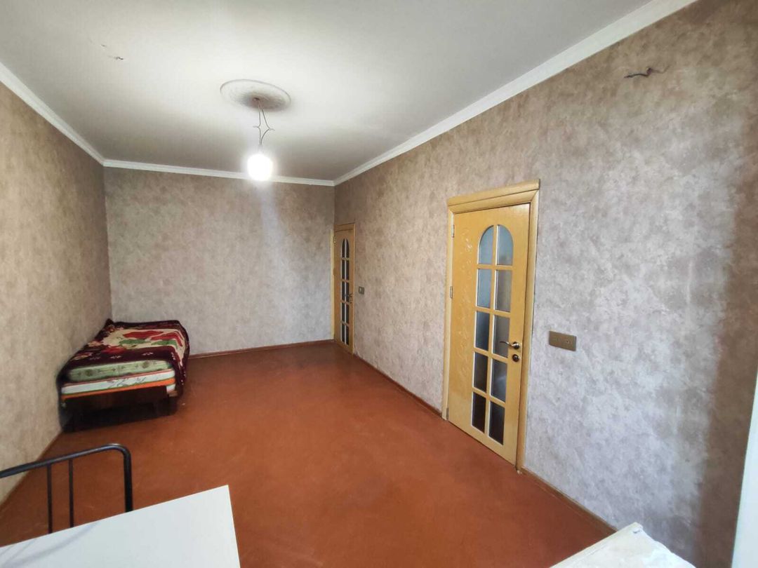 Satılır 2 otaqlı köhnə tikili 40 m² — Mənzil, Bakı (2)