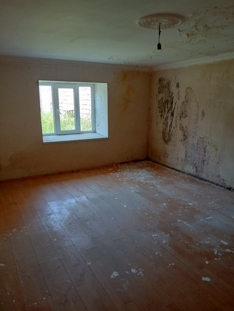 Bağ evi, Novxanı qəs — Ev, villa, Bakı (8)