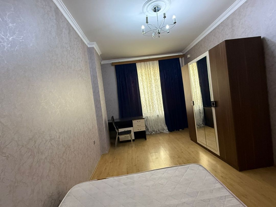 İcarəyə verilir 4 otaqlı yeni tikili 160 m² — Mənzil, Bakı (7)