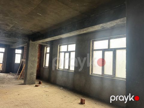 Satılır 3 otaqlı yeni tikili 125 m²