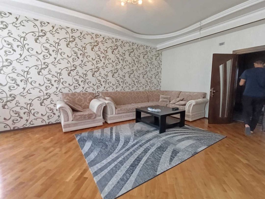 İcarəyə verilir 3 otaqlı yeni tikili 140 m² — Mənzil, Bakı (4)