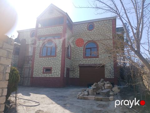 Villa, Masazır qəs