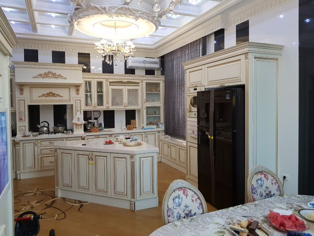 Satılır 10 otaqlı həyət evi/bağ evi 800 m² — Ev, villa, Bakı (4)
