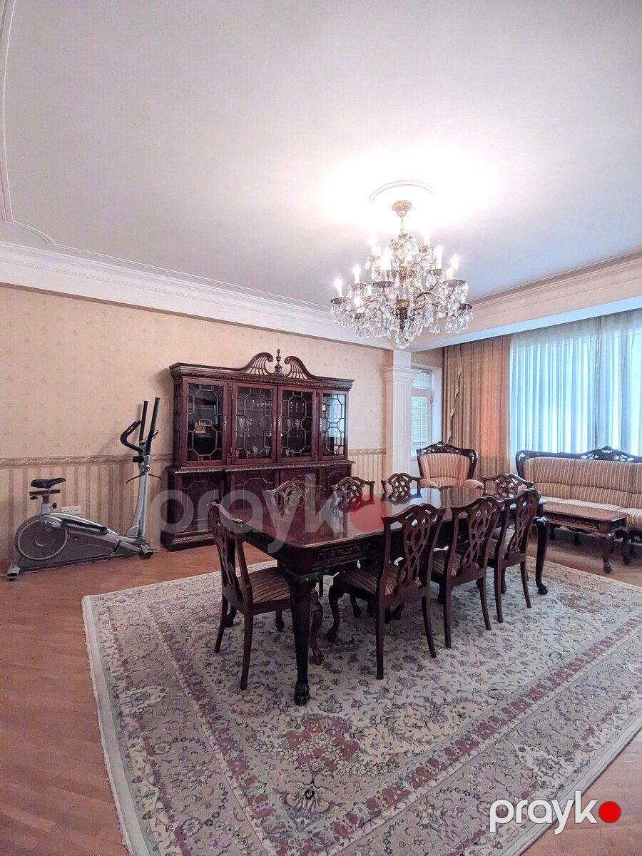 İcarəyə verilir 4 otaqlı yeni tikili 200 m² — Mənzil, Bakı (6)