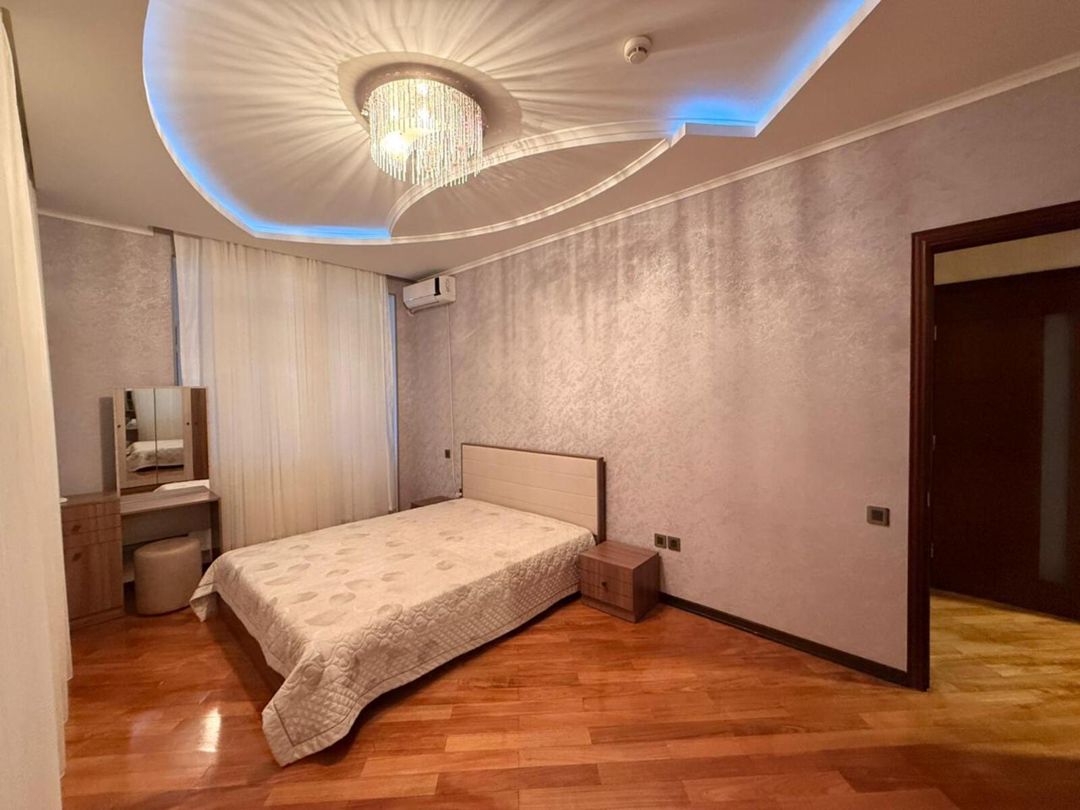 İcarəyə verilir 2 otaqlı yeni tikili 100 m² — Mənzil, Bakı (12)