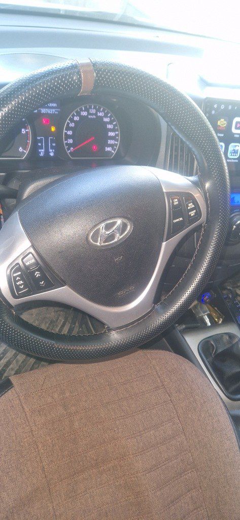 Hyundai i30, 1.6 L, 2010 il, 307 627 km — Avtomobillər, Bakı (10)