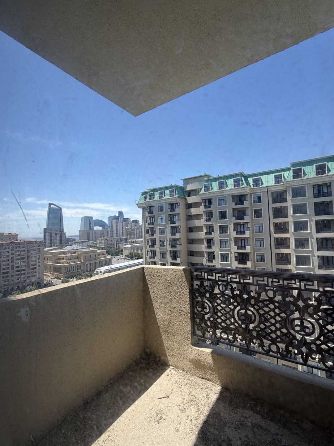 Satılır 4 otaqlı yeni tikili 171 m² — Mənzil, Bakı (2)