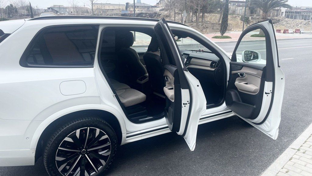 Volvo XC90, 2.0 L, 18.8 kWh, 2025 il, 26 767 km — Avtomobillər, Bakı (9)