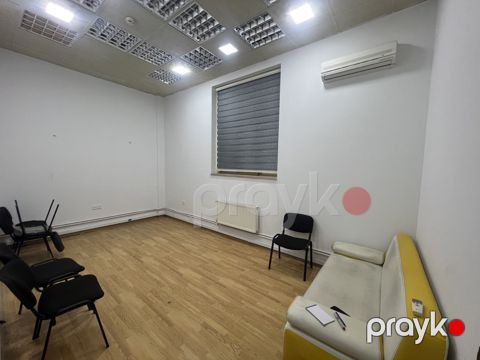 İcarəyə verilir 6 otaqlı ofis 150 m² — Bakı