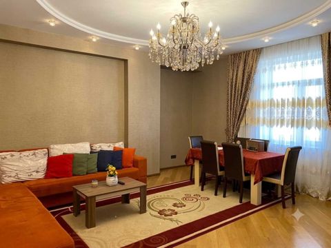 İcarəyə verilir 3 otaqlı yeni tikili 120 m² — Bakı