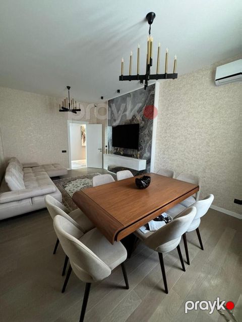 Satılır 3 otaqlı yeni tikili 120 m²