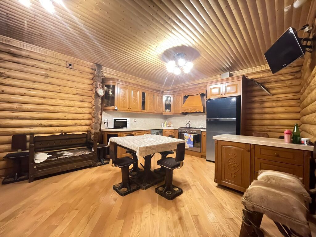 Satılır 6 otaqlı həyət evi/bağ evi 300 m² — Ev, villa, Bakı (9)