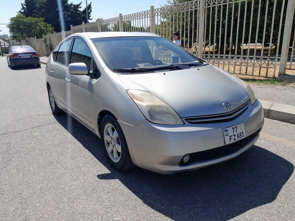 Toyota Prius, 1.5 L, 1.3 kWh, 2005 il, 300 000 km — Avtomobillər, Bakı (2)