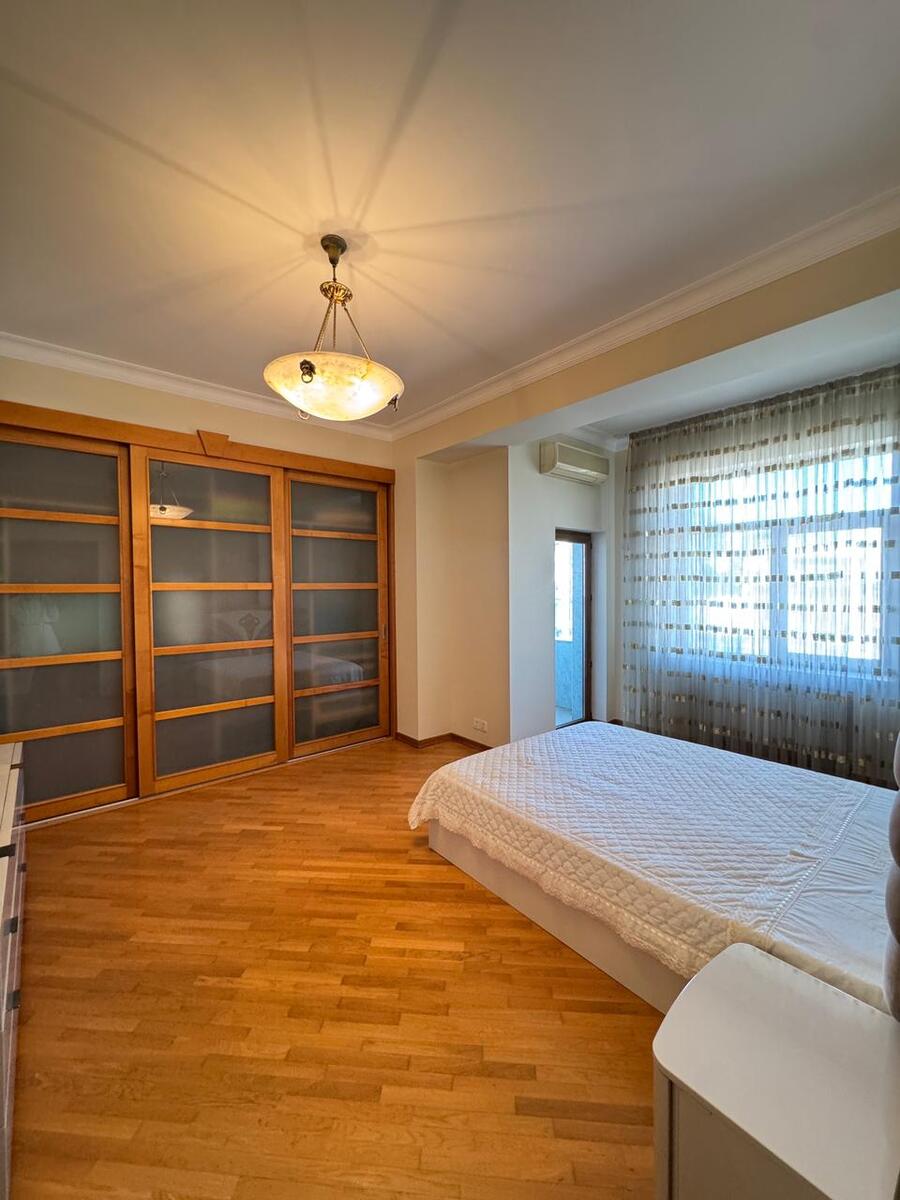 Satılır 4 otaqlı yeni tikili 152 m² — Mənzil, Bakı (10)