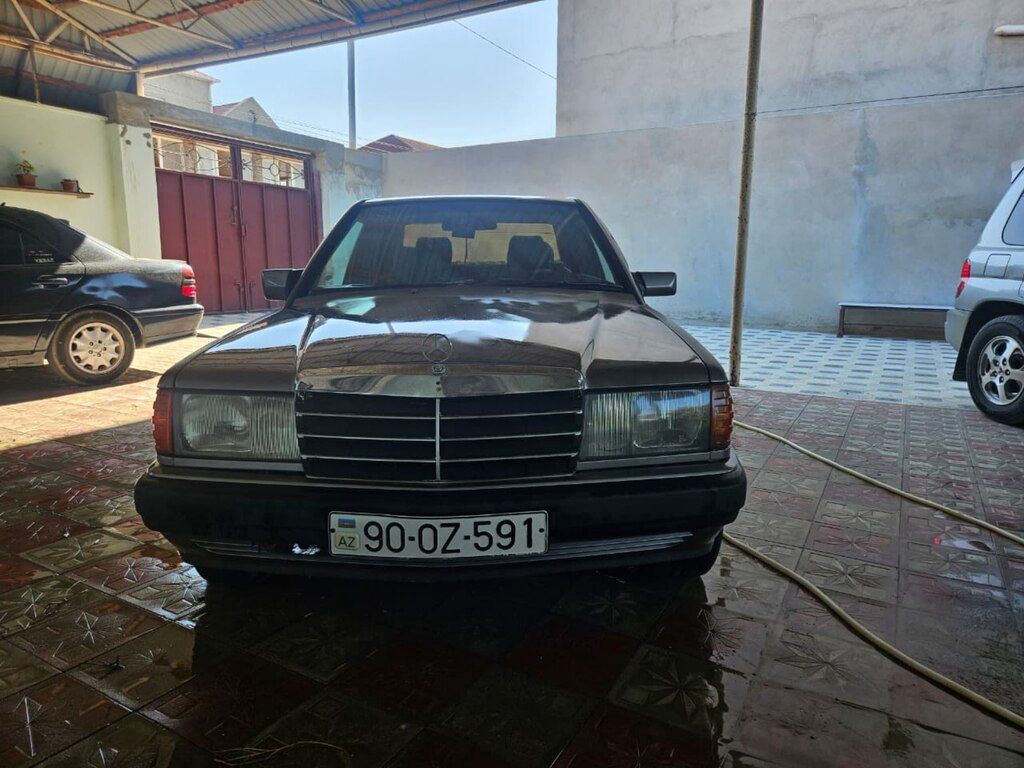 Mercedes 190, 1.8 L, 1992 il, 399 999 km — Avtomobillər, Sumqayıt (11)