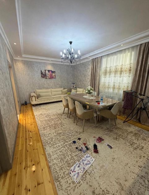 Satılır 3 otaqlı həyət evi/bağ evi 100 m² — Bakı