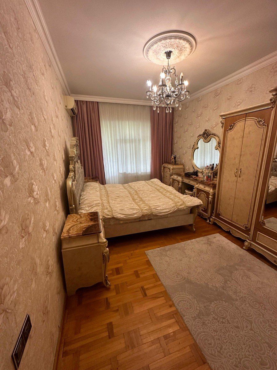 Satılır 5 otaqlı köhnə tikili 120 m² — Mənzil, Bakı (3)