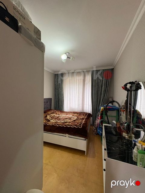 Satılır 2 otaqlı köhnə tikili 65 m² — Bakı