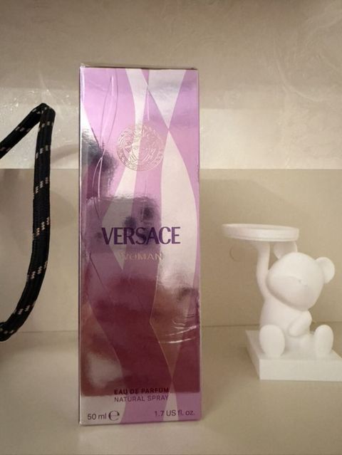 Versace Woman Eau de Parfum – Natural Spray - Həcm: 50 ml (1.7 US fl — Bakı