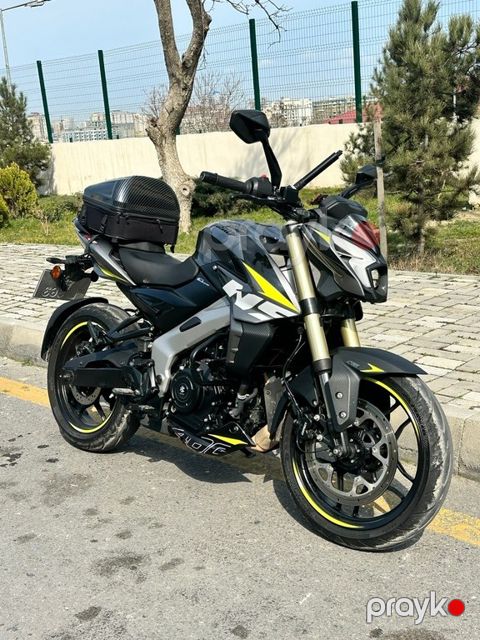 Bajaj Pulsar NS 400, 400 sm3, 2025 il, 15 722 km