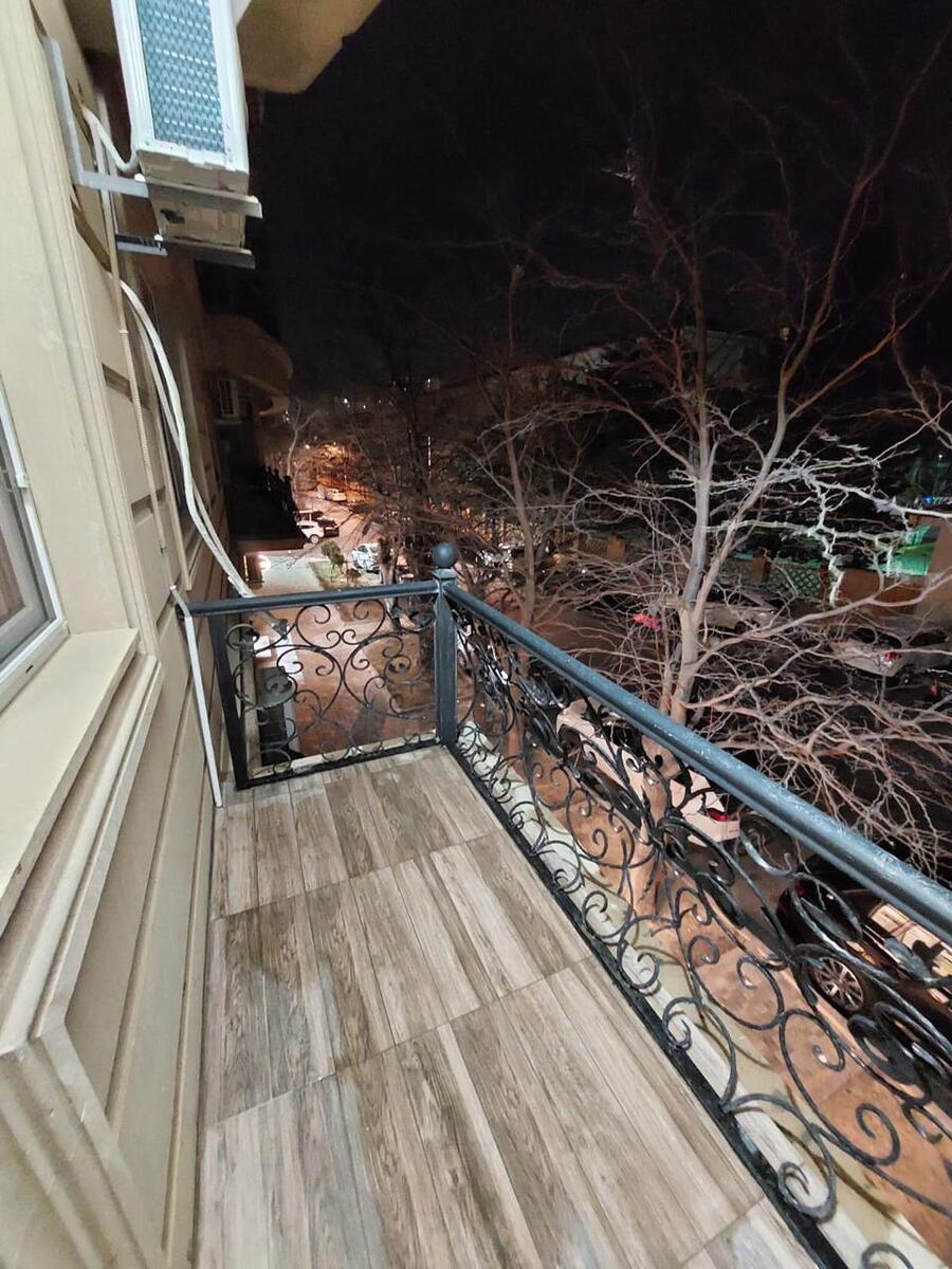 Satılır 3 otaqlı yeni tikili 131 m² — Mənzil, Bakı (9)