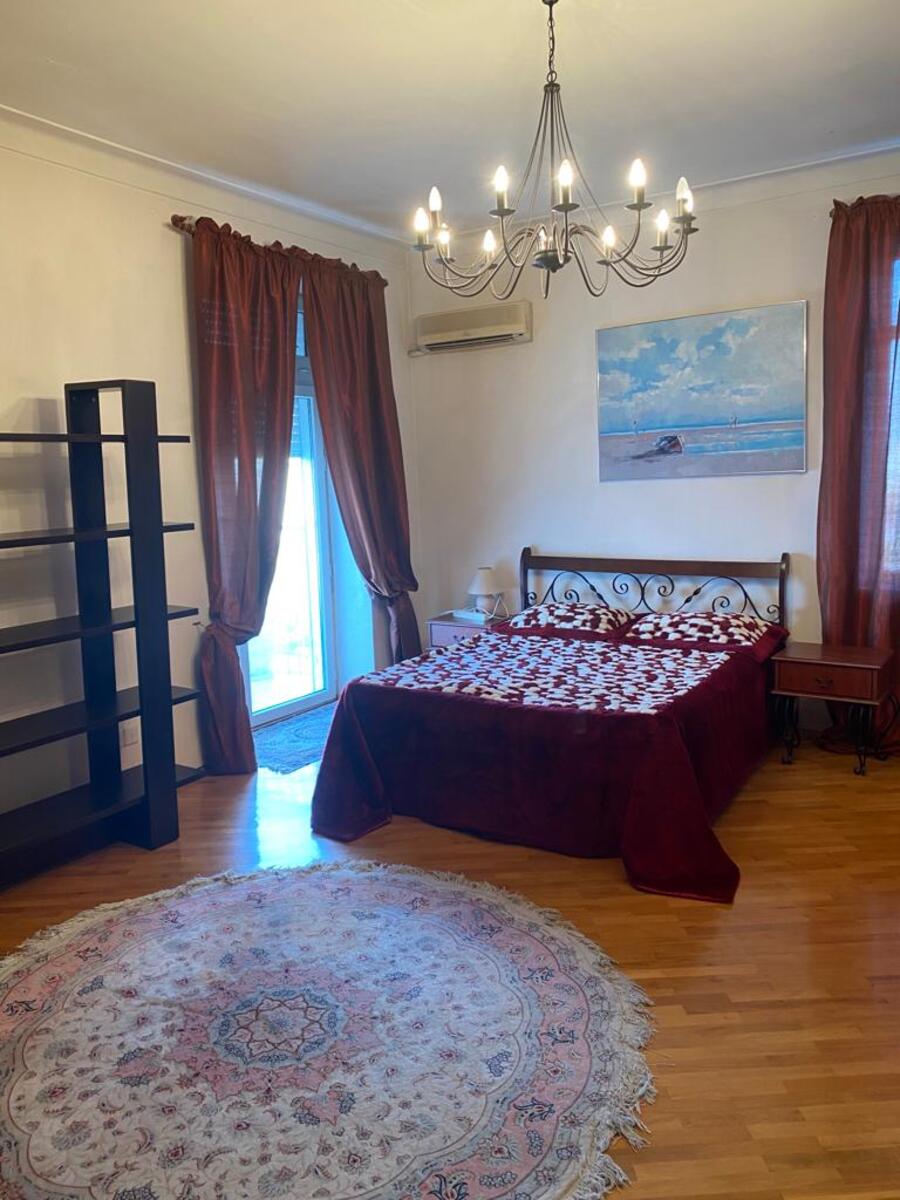 İcarəyə verilir 5 otaqlı köhnə tikili 160 m² — Mənzil, Bakı (10)