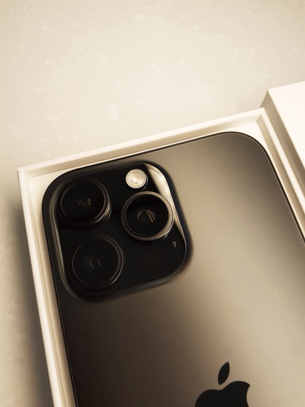 IPhone 16 Pro Max, 256 GB, Black Titanium, Simsiz şarj, Face ID — Apple iPhone, Bakı (2)