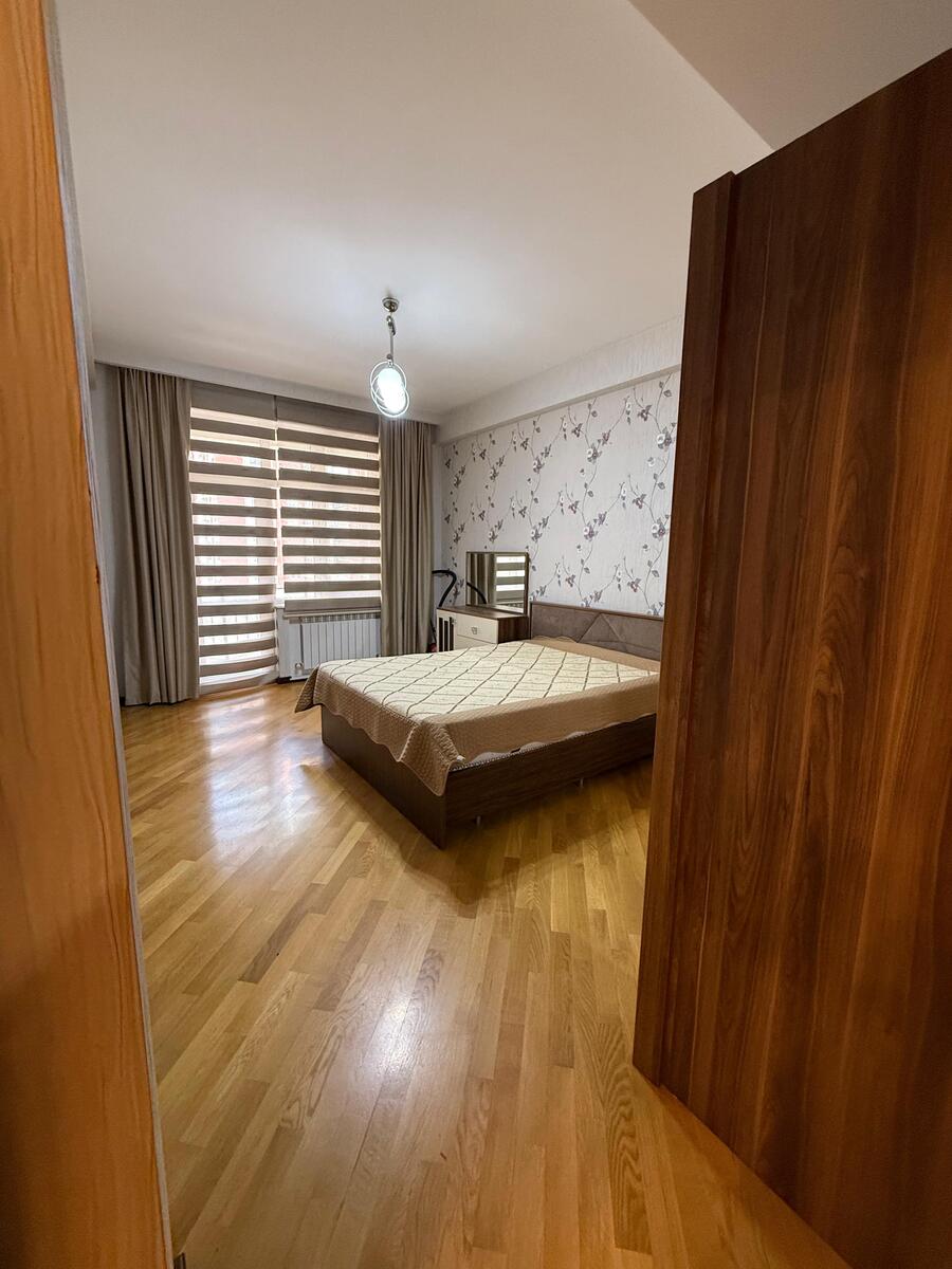 İcarəyə verilir 3 otaqlı yeni tikili 150 m² — Mənzil, Bakı (7)