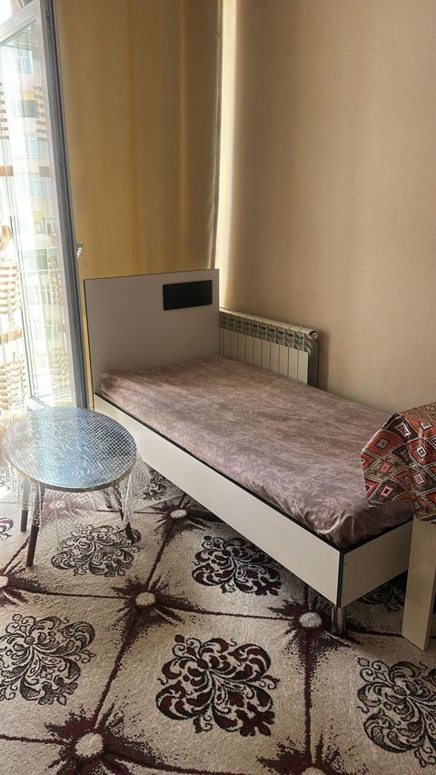 Carpayi matrasla birlikde 60 azn satilir‼ unvan 20yanvar yl9340 sekine — Bakı
