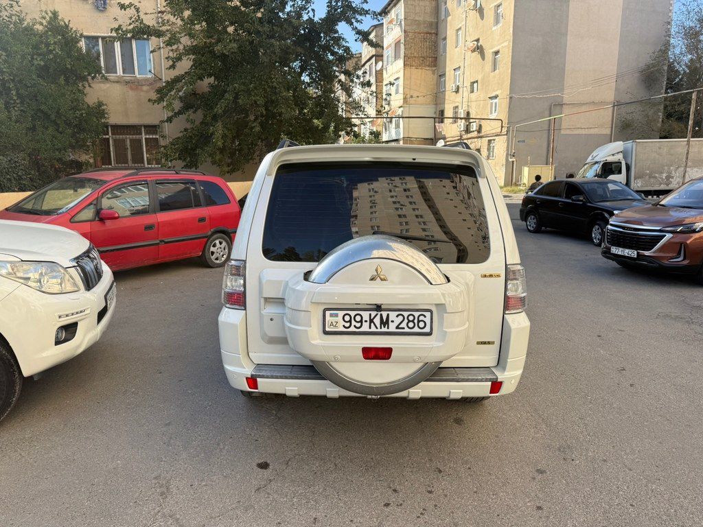 Mitsubishi Pajero, 3.8 L, 2007 il, 330 000 km — Avtomobillər, Sumqayıt (12)