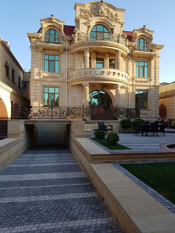 Satılır 10 otaqlı həyət evi/bağ evi 800 m² — Ev, villa, Bakı (2)